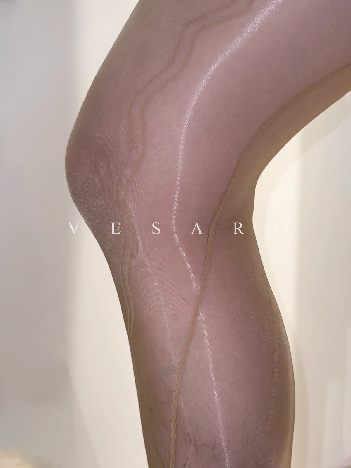 AURORA-WAVE 2.0 / Men's Glossy Fluid Wave Patterned Pantyhose